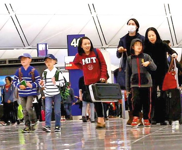 陈睿翔陈睿飞，范玮琪儿子叫啥（明星双胞胎子女）