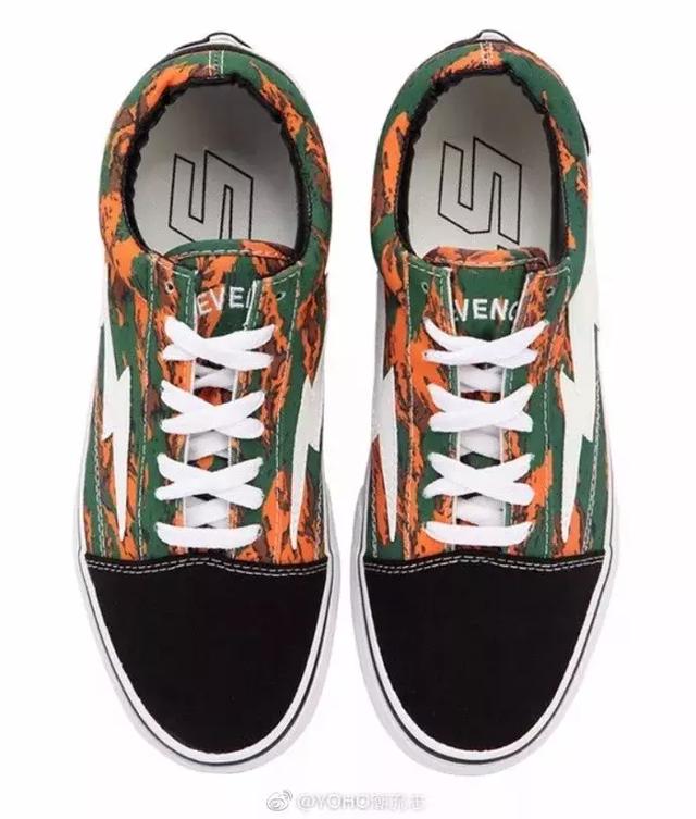 闪电板鞋是什么牌子，闪电鞋正品多少钱（国内首家sneaker清洗保养专门店登入上海）