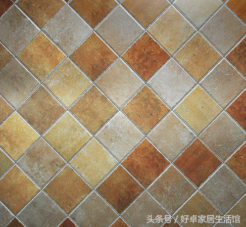 仿马赛克瓷砖优点是哪些，马赛克砖防滑吗（各类瓷砖的优缺点以及适用范围）