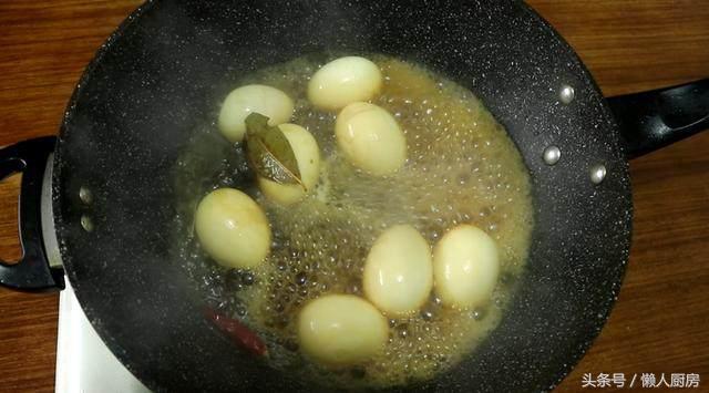 快手啤酒卤鸡蛋做法，啤酒卤蛋怎么做的（比茶叶蛋好吃多了）