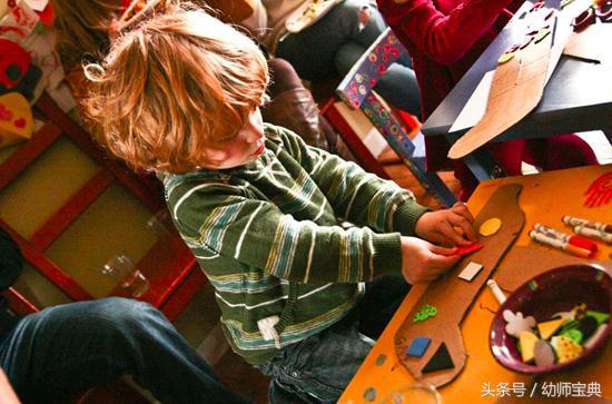 幼儿手工飞机制作方法，幼儿手工飞机制作大全（50多种手工飞机大合集）