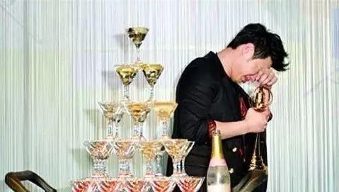 潘玮柏 金钟奖，吴曦老婆（潘玮柏的“野蛮生长”）