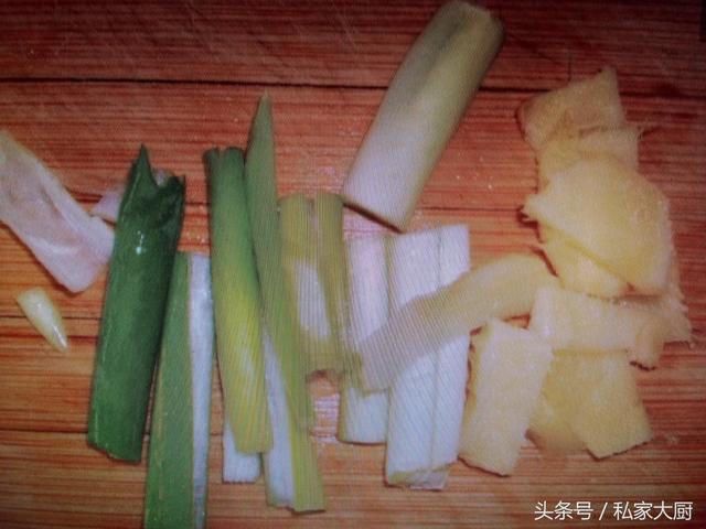 烧芸豆的家常做法，肉片烧芸豆的家常做法（土豆烧芸豆的做法）