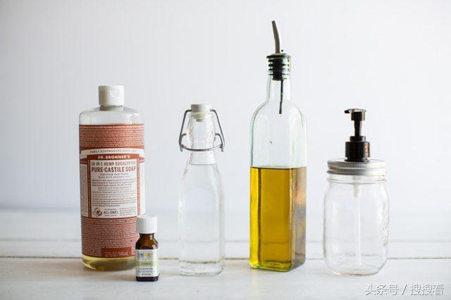 如何简单自制洗手液，护肤又杀菌（用4种原料在家DIY自制洗手液）
