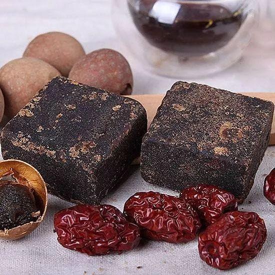 幼砂糖和白砂糖有什么区别（白砂糖、绵白糖、糖粉、红糖……到底怎么用）