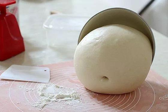 幼砂糖和白砂糖有什么区别（白砂糖、绵白糖、糖粉、红糖……到底怎么用）