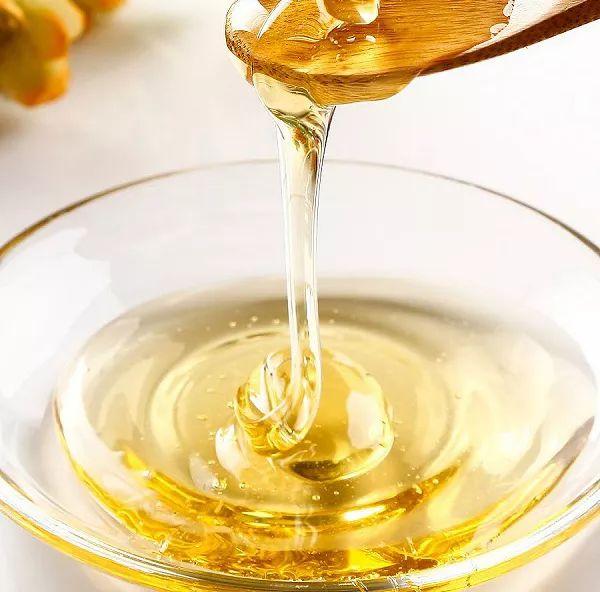 幼砂糖和白砂糖有什么区别（白砂糖、绵白糖、糖粉、红糖……到底怎么用）