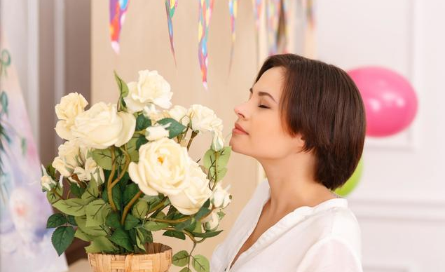 朋友送什么花合适，送朋友什么花代表友谊（送这些花比送什么礼品都被说懂礼仪）