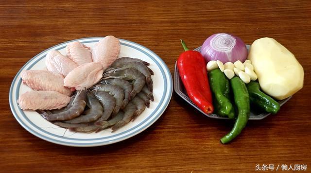 黄记煌焖锅的酱汁做法，黄记煌焖锅酱料的做法（教你做最简单的三汁焖锅）