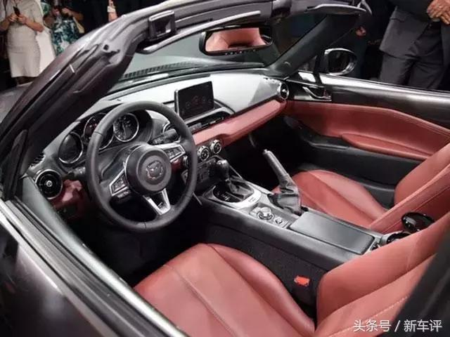 敞篷车下雨怎么办，敞篷车如果下雨了怎么办（你以为敞篷车就这么过瘾吗）