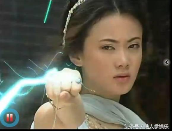 少年王卫斯理中扮小乔的演员是谁，少年王卫斯理小乔的扮演者（灵儿，曾经最美的她现在是最丑）