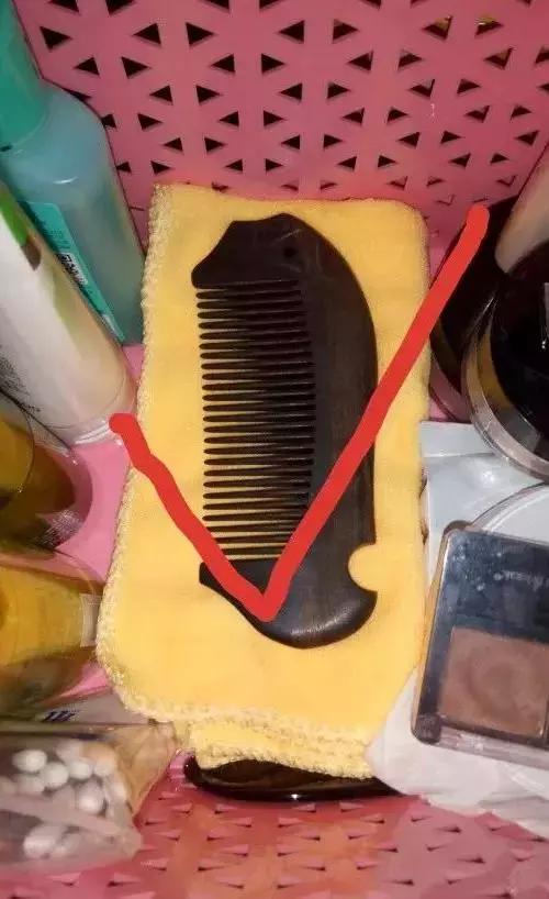 气垫梳子怎么清理，气垫梳的清理方法（谭木匠的梳子到底要怎样洗）