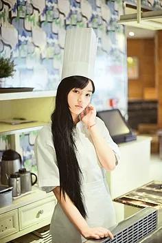 翁心颖（李梦颖），李梦颖百度百科（与奶茶妹章泽天齐名的7大校花）