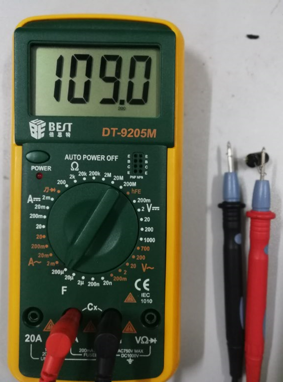 万用表测电容好坏，万用表测量电容的（详细讲解一下用万用表测量电容的方法）