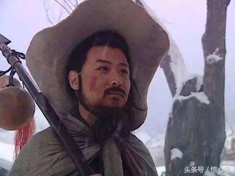 《火并王伦》的主人公是谁，火并王伦是哪一回（<十>林冲火并王伦不只是吴用用计幕后还有柴进推动）