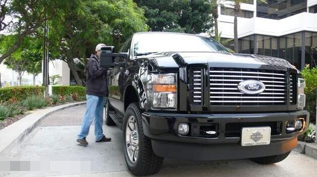 福特皮卡猛禽f750(福特大皮卡f950巨无霸多少钱)-宅配通娱网