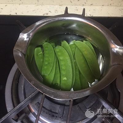 关于橄榄菜的美食，橄榄菜火腿元气弹
