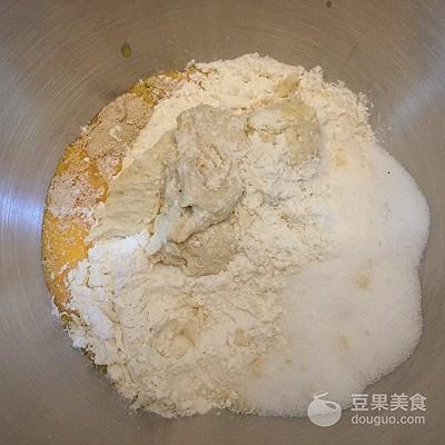 关于橄榄菜的美食，橄榄菜火腿元气弹