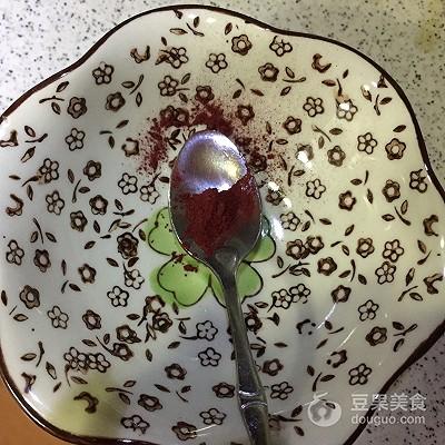 红烧猪排骨如何做，红烧猪排骨如何做才好吃（红烧排骨的做法）