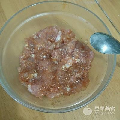 紫菜虾皮汤云吞怎么做，紫菜汤云吞的做法窍门（紫菜云吞的做法）