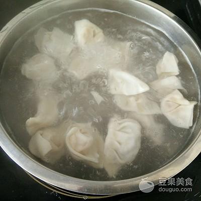 紫菜虾皮汤云吞怎么做，紫菜汤云吞的做法窍门（紫菜云吞的做法）