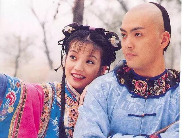 还珠格格尔康和紫薇谈星星看月亮，她才是还珠里有野心的大女主