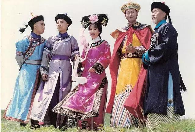 还珠格格尔康和紫薇谈星星看月亮，她才是还珠里有野心的大女主