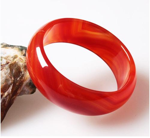 玛瑙的鉴别方法，玛瑙的鉴别方法是什么（造假玛瑙技术层出不穷）