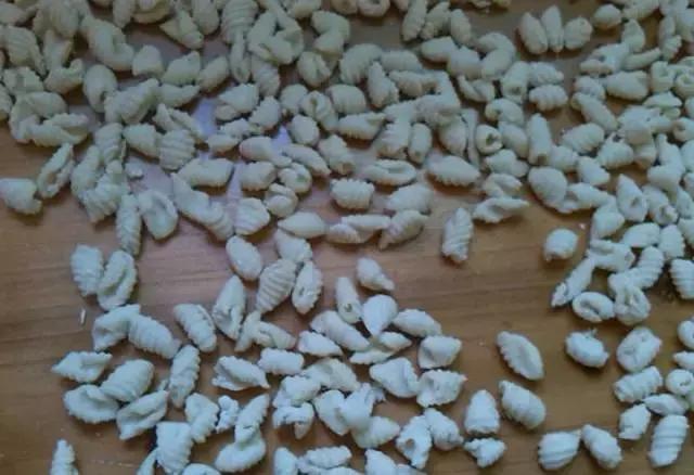 麻食需要什么配菜,麻食需要啥菜(这样烩一碗麻食子吃) 麻食需要什么配菜,麻食需要啥菜(这样烩一碗麻食子吃)