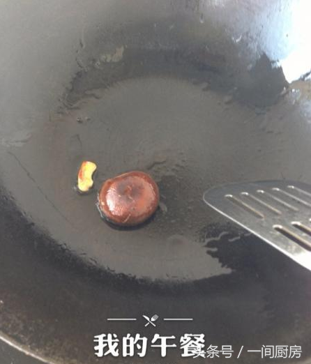 兔兔饭团。，是团兔子系列（给孩子做的“龟兔赛跑饭团”图片）