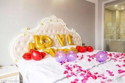 婚礼上伴娘团要统一着装吗，结婚一定要伴娘团吗（河南人的婚礼发生了哪些变化）