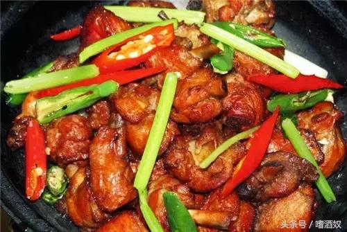 最受欢迎的湘菜100道，最受欢迎的湘菜100道（100种正宗湖南美食）