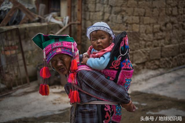 云南有多少个少数民族，云南有多少个民族（云南那么多少数民族是从哪来的）