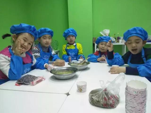 蓝云之鹰机器人教育加盟，机器人教育十大品牌你了解多少（完美的结束，优雅的开始）