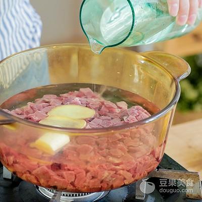 在家里怎么制作牛肉松，在家里怎么制作牛肉松露（牛肉松的做法）