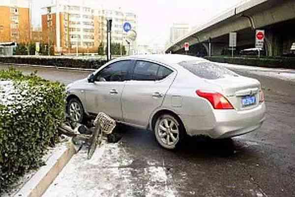 雪天行车安全注意事项有哪些，雪天行车安全注意事项有哪些图片（雪天行车安全攻略你必须知道）