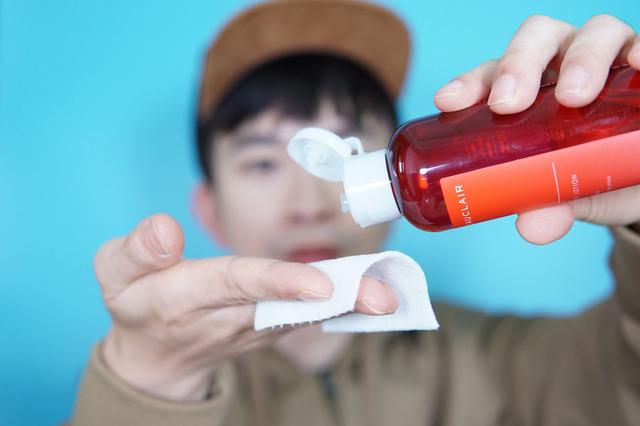 贝佳斯白泥怎么用，贝佳斯白泥正确使用方法急（收敛水的四种用法）