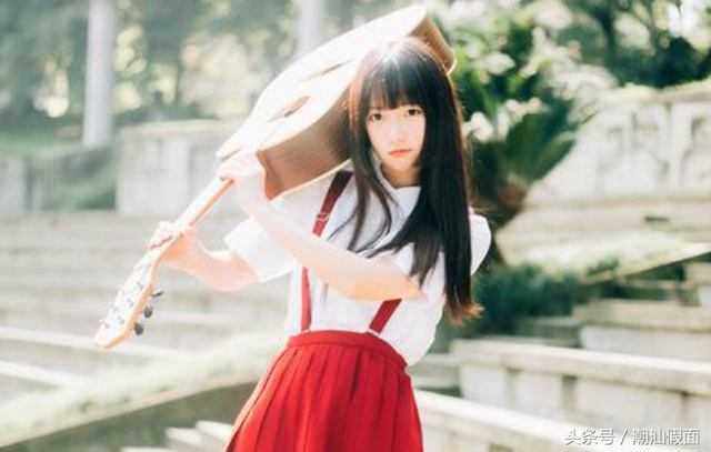 g调和弦走向，弦C调和弦有什么区别（吉他G大调常用和弦）