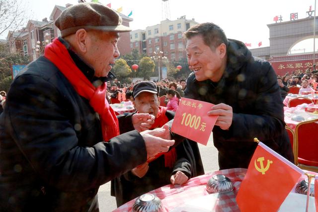 我真的还想再活五百年，再活五百年歌词（真的还想再活五百年歌词）