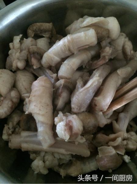 老公吃了5斤羊鞭要死了，公羊的羊鞭有多粗（这都是羊身上最好吃的地方）