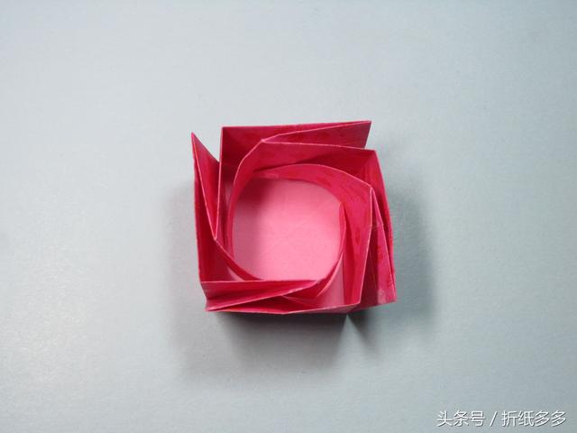 用正方形纸折盒子简单的正方形纸盒子怎么折简单漂亮的收纳盒手工折纸