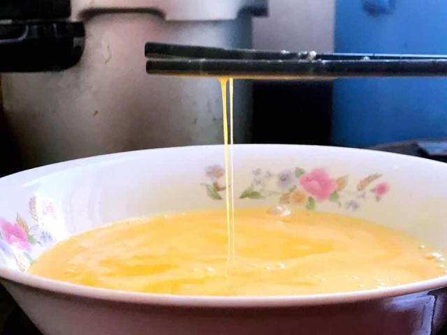 红烧蛋饺怎么做，团圆年夜饭之红烧蛋饺