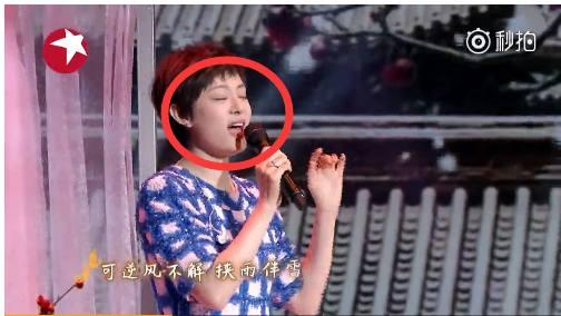 孙俪春晚唱的歌，孙俪春晚歌曲唱的是什么（网友：是不是假唱一目了然）