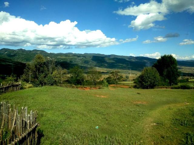 洛克王国的轻风山在哪，洛克王国轻风山在哪（五天路程三天半超额走完~风景独步）