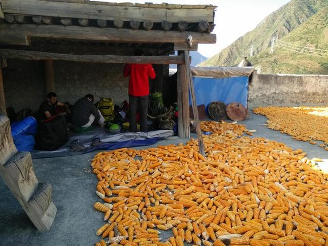 洛克王国的轻风山在哪，洛克王国轻风山在哪（五天路程三天半超额走完~风景独步）