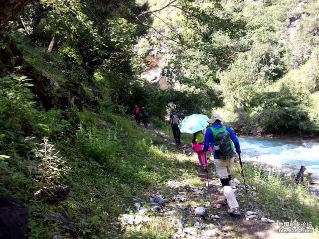洛克王国的轻风山在哪，洛克王国轻风山在哪（五天路程三天半超额走完~风景独步）