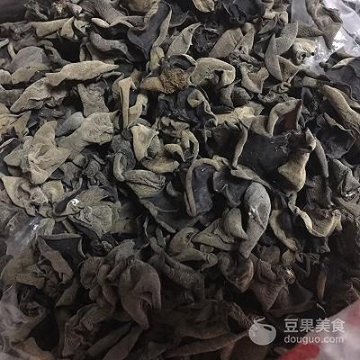 凉拌木耳的做法，老乡鸡凉拌木耳的做法（凉拌木耳的做法 最正宗的做法）