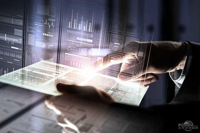 win10亮度怎么调，win10怎么设置电脑亮度（酷炫又不用花钱的Win10“黑科技”）