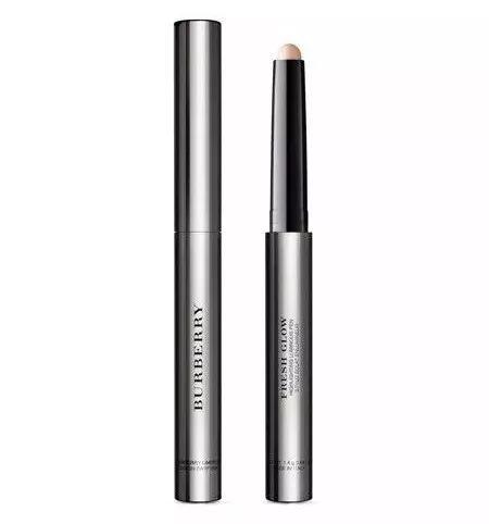 美宝莲纽约光影修容粉好用吗，美宝莲纽约光影修容粉好用吗知乎（素颜的Baby暴露了这里）