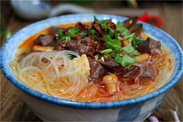 鸭头怎么吃，鸭头怎么处理干净（鸭零件可以这样吃）